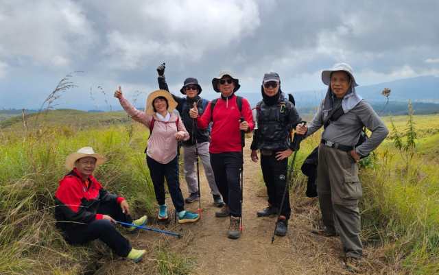 Pendakian Gunung Rinjani 3.726 mdpl via Sembalun: Keindahan Alam dan Petualangan Tertinggi di Pulau Lombok  Gunung Rinjani via Sembalun