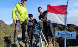 Jasa Guide Private Trip Gunung Rinjani: Pendakian Aman dan Nyaman Bersama Profesional